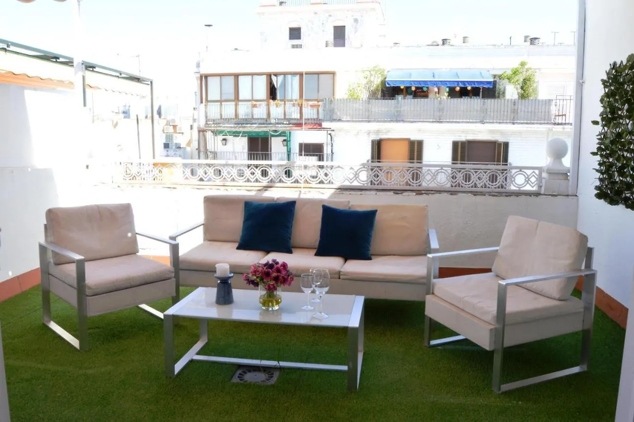 Homeyseville-Penthouse Cathedral Tomas De Ibarra St 6 Pax, Parking Optional contacts