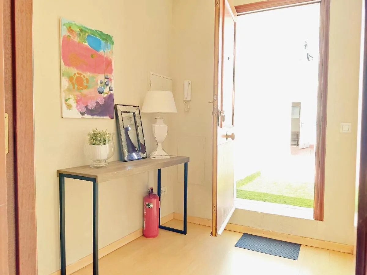 Apartment Homeyseville-Penthouse Cathedral Tomas De Ibarra St 6 Pax, Parking Optional